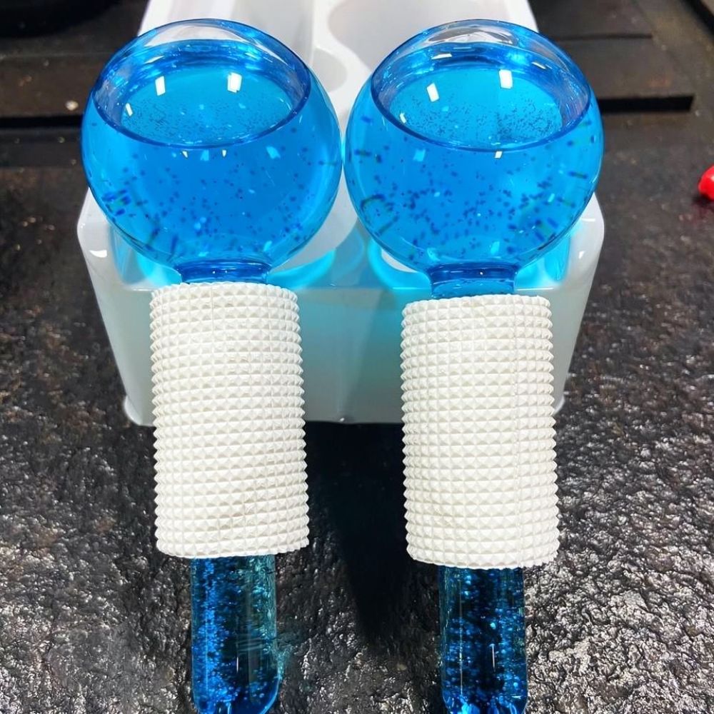 Globi di Ghiaccio per Massaggi - Face Ice Roller Puffiness recensione e prezzo