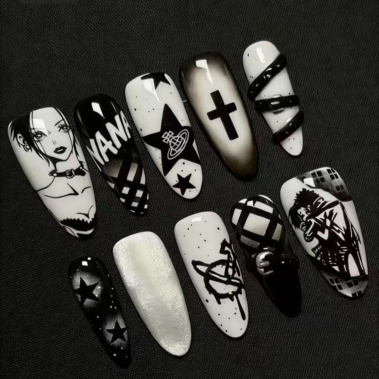 NANA Unghie in Stile Punk, Est - Nail Art recensione e prezzo